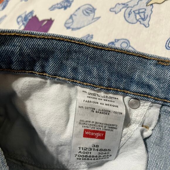 Vintage 2000s Wrangler Denim Shorts Jorts Jean Shorts - Picture 4 of 4